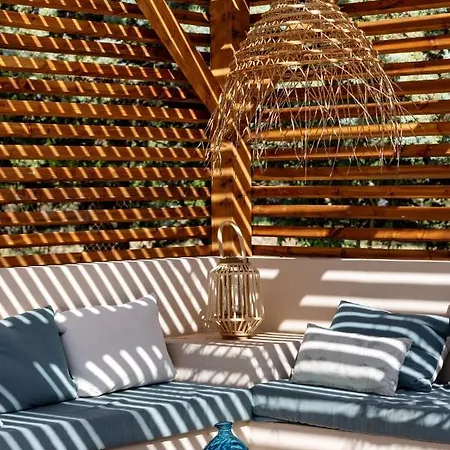 Les Taizen, Sejour Spa- Sans Enfants Alojamento de Turismo Selvagem Saint-Cannat